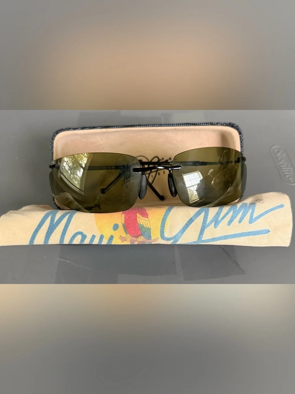 Maui Jim Big Beach Flex Frame Rimless Lightweight Polarized Sunglasses